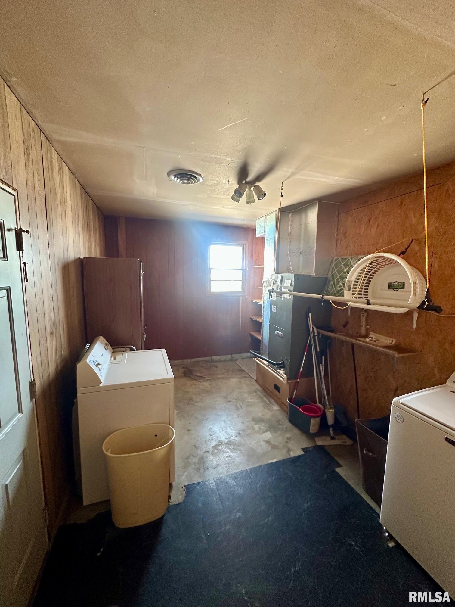 7211 North St Marie Road Dundas, IL 62425 - Photo 6 of 23