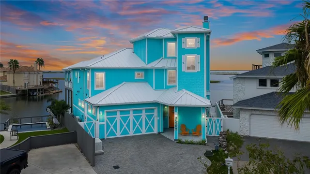 $2,590,000 | 13505 Port Royal Court, Corpus Christi, TX 78418