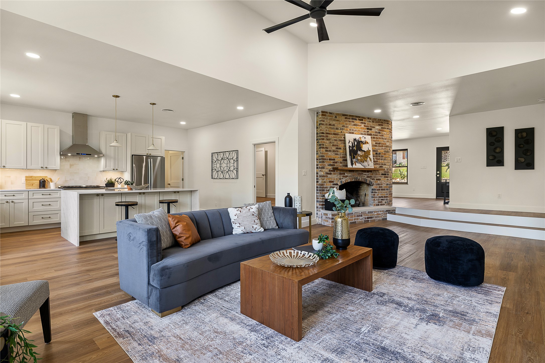 1014 Country Club Road Georgetown, TX 78628 - Photo 7 of 26