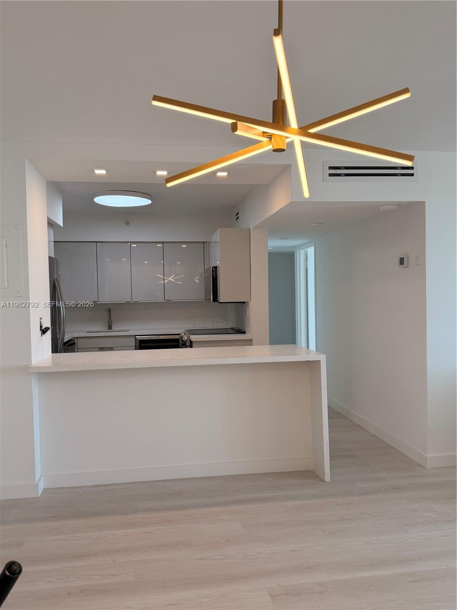 1500 Bay Road, Unit 1126S Miami Beach, FL 33139 - Photo 6 of 42