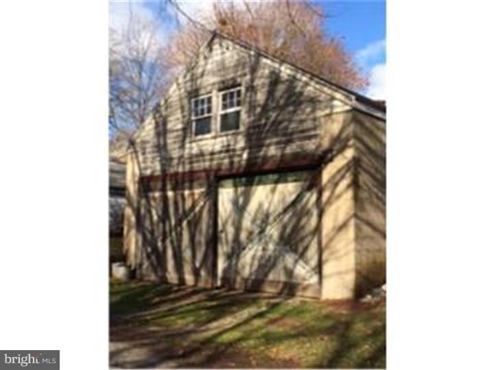 202 Bridge Street Spring City, PA 19475 - Photo 18 of 18 Garage