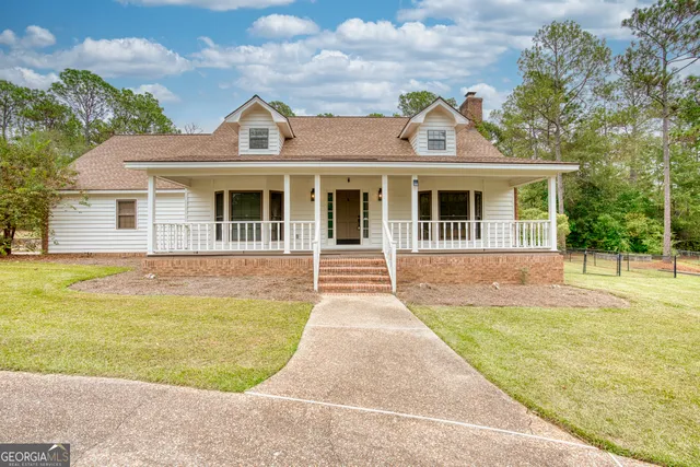 $348,900 | 5 Bracken Drive Southwest, Moultrie, GA 31768