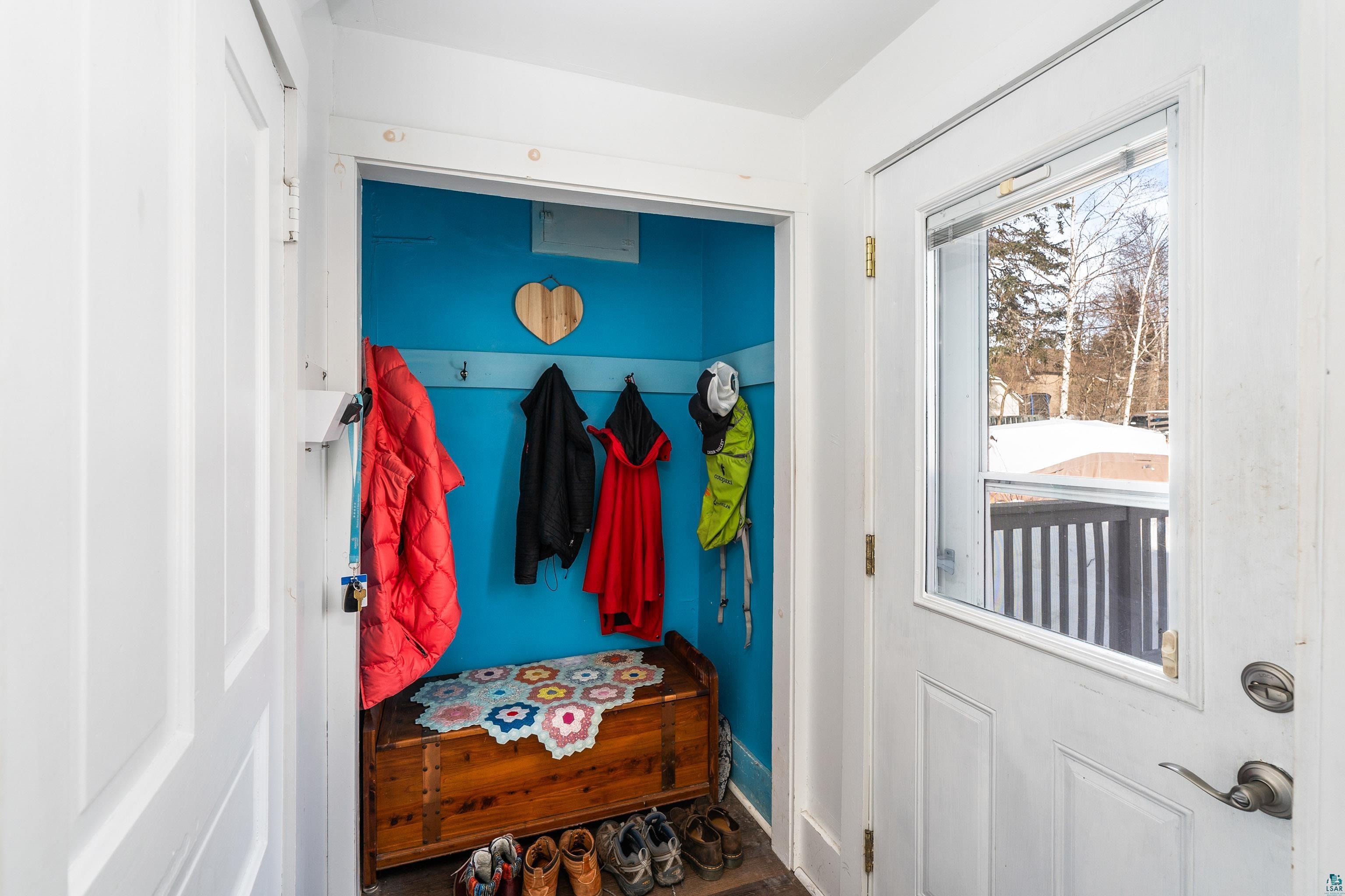 4315 Luverne Street Duluth, MN 55804 - Photo 23 of 60 Mud Room