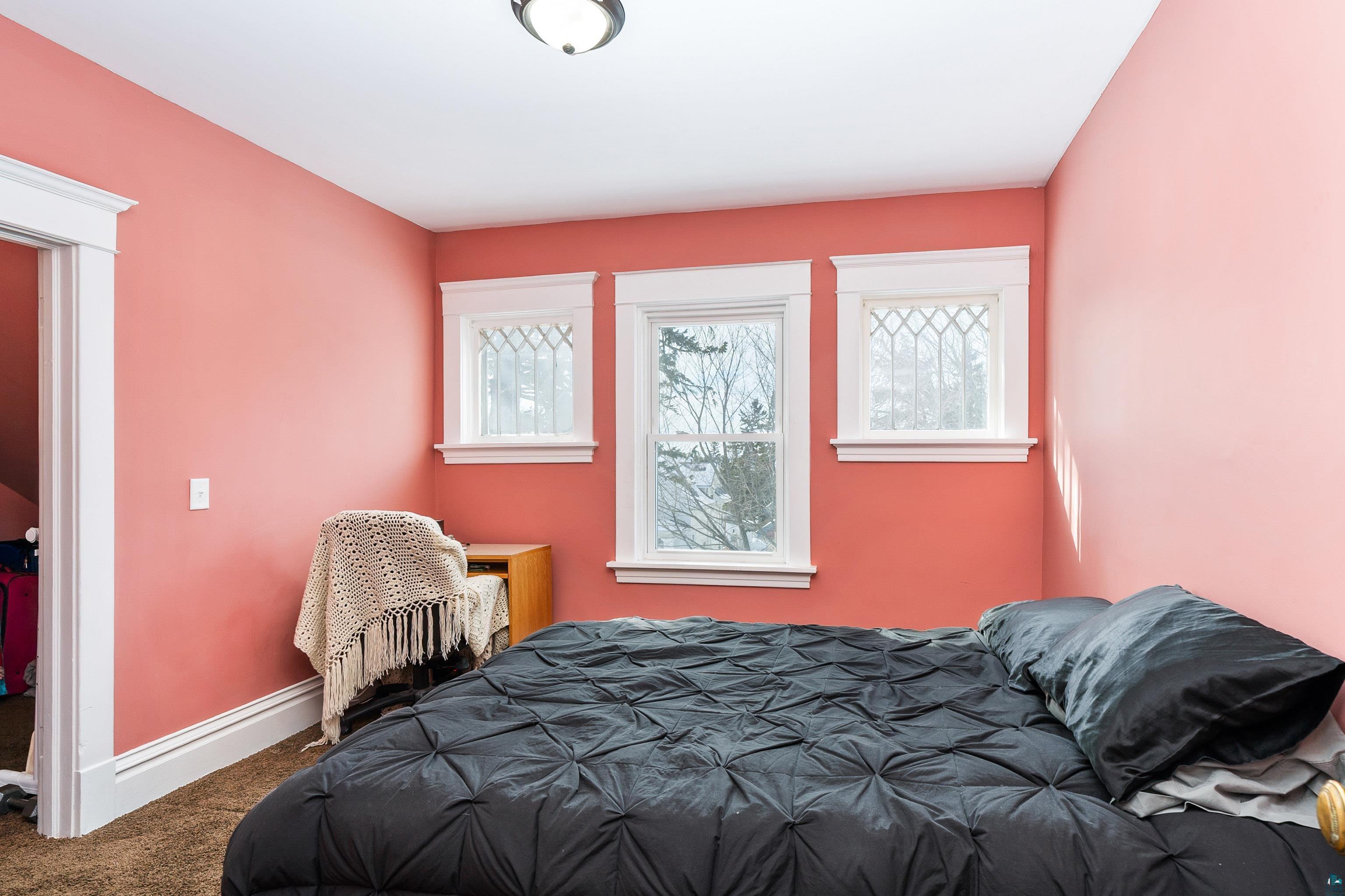 4315 Luverne Street Duluth, MN 55804 - Photo 36 of 60 Upper Level Bedroom
