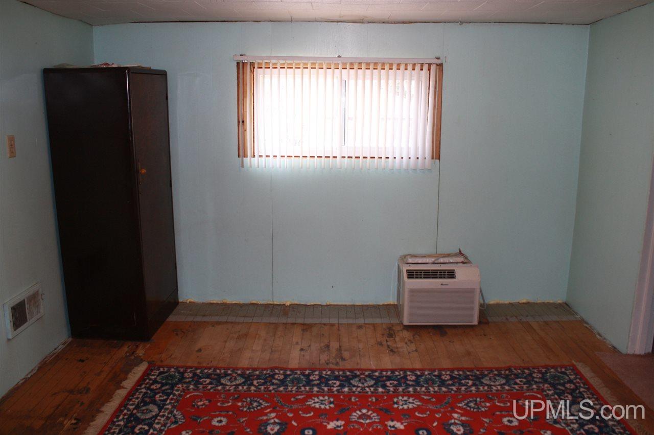 280 Silver Street Ishpeming, MI 49849 - Photo 13 of 25