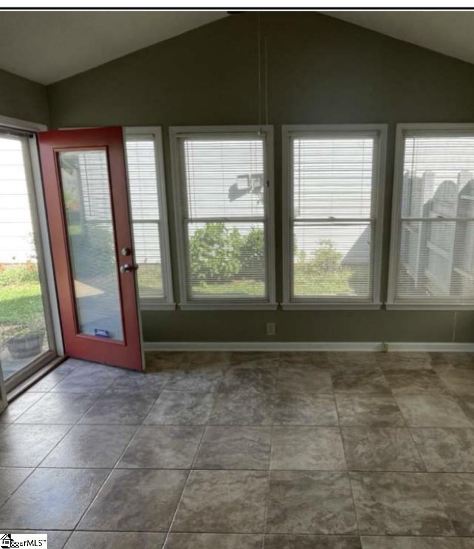 103 Windward Court Pendleton, SC 29670 - Photo 4 of 7