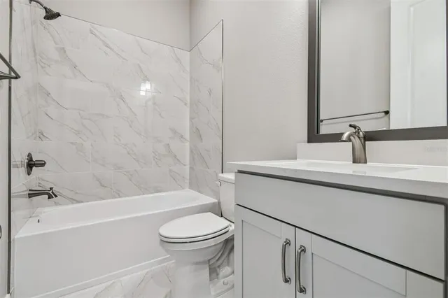 $549,990 | 7312 Donnybrook Lane, Sarasota, FL 34240