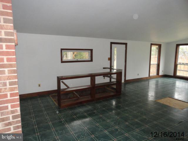 182 Murtaugh Road Delta, PA 17314 - Photo 8 of 19 Gallery Image 8