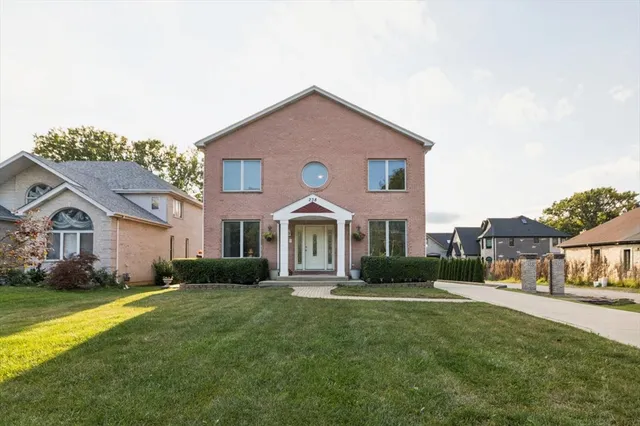 $709,900 | 238 North Hillcrest Avenue, Addison, IL 60101