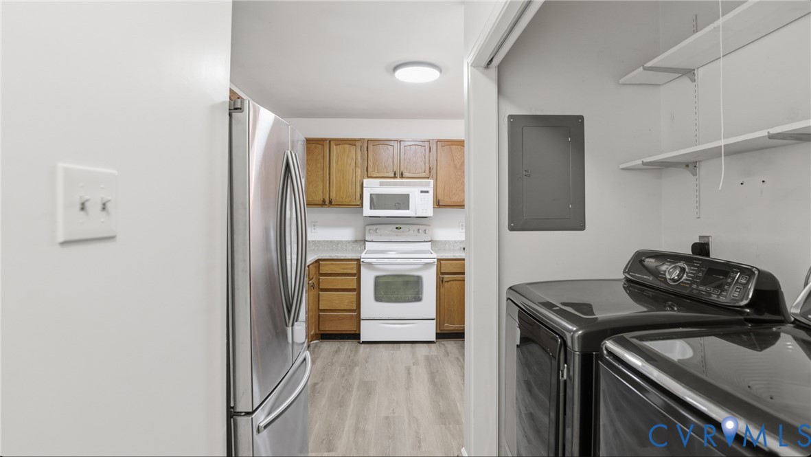 408 Springdale Avenue Colonial Heights, VA 23834 - Photo 18 of 49 Kitchen with white appliances, electric panel, lig