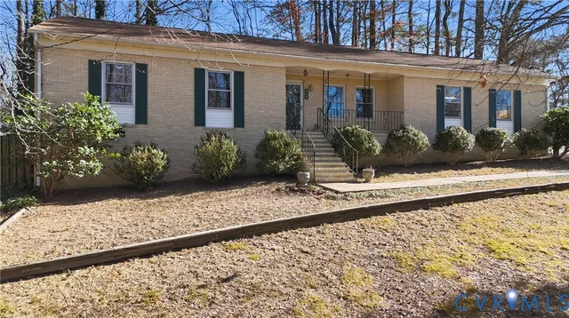 $270,000 | 408 Springdale Avenue, Colonial Heights, VA 23834