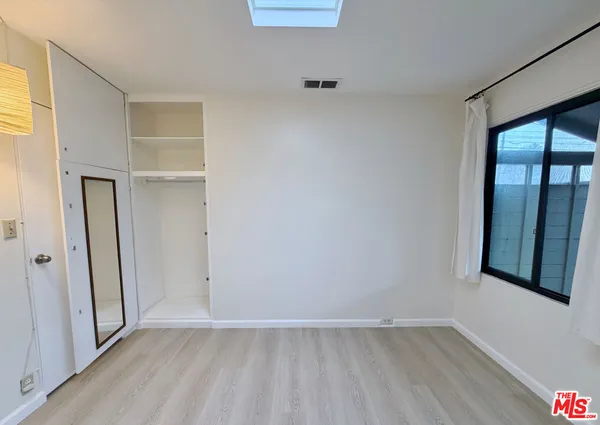 $5,100 | 7601 Kittyhawk Avenue, Los Angeles, CA 90045