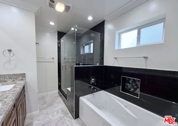 $5,100 | 7601 Kittyhawk Avenue, Los Angeles, CA 90045