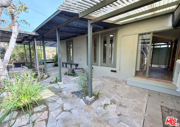 $5,100 | 7601 Kittyhawk Avenue, Los Angeles, CA 90045