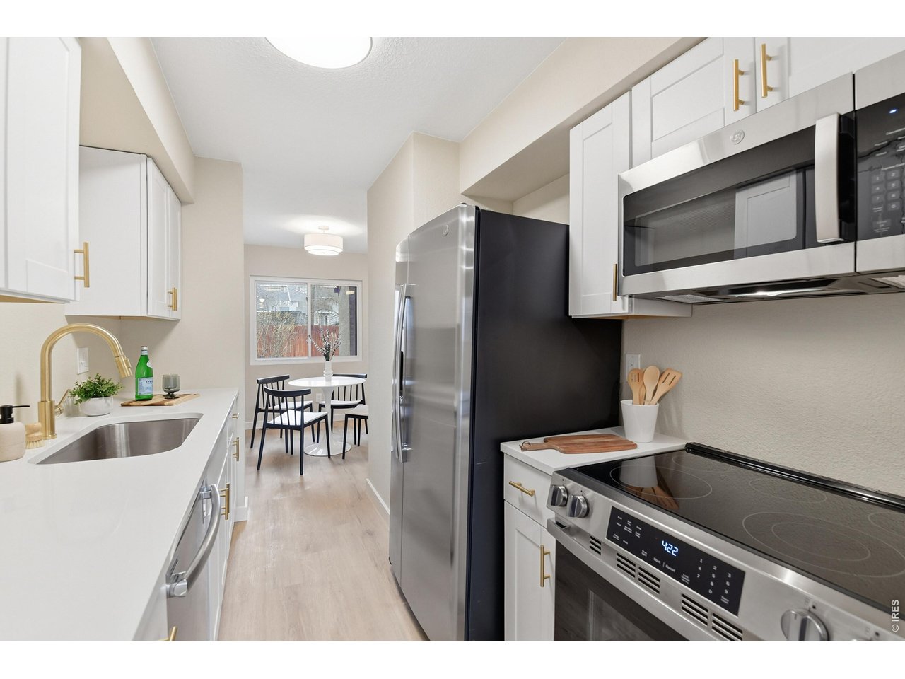 1060 South Parker Road, Unit 27 Denver, CO 80231 - Photo 6 of 26