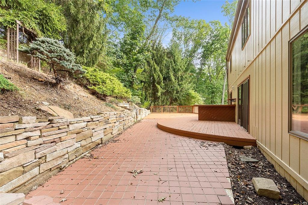 117 Walnut Ridge Drive Pittsburgh, PA 15238 - Photo 23 of 24 Gallery Image 23