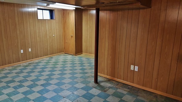191 Hardy Pond Road Waltham, MA 02451 - Photo 15 of 16 a view of elevator