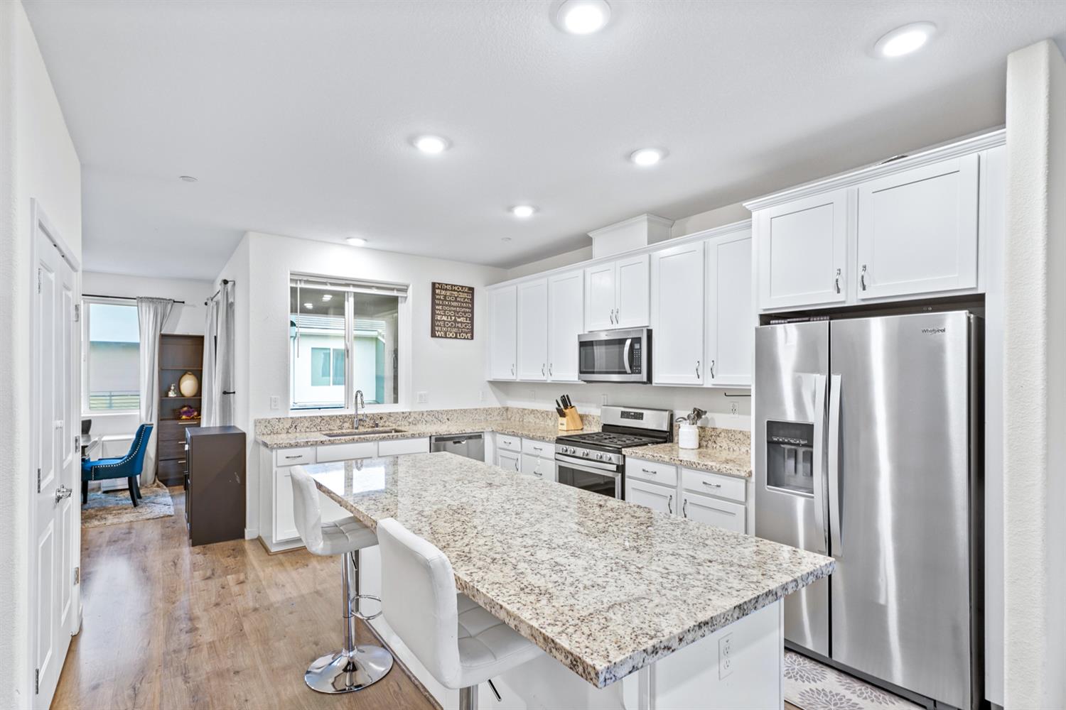 4174 Sally Ride Way Sacramento, CA 95834 - Photo 15 of 38