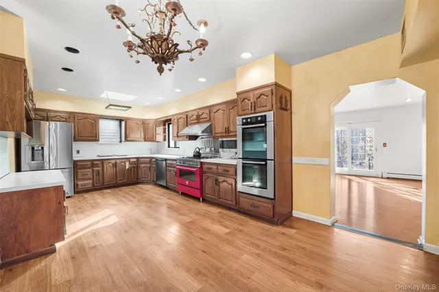 $1,299,000 | 94 Parkway East, Mount Vernon, NY 10552