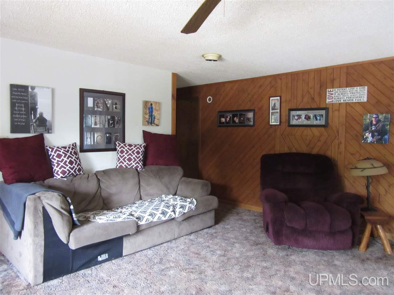 4016 Bloom Road Manistique, MI 49854 - Photo 10 of 18 Gallery Image 10