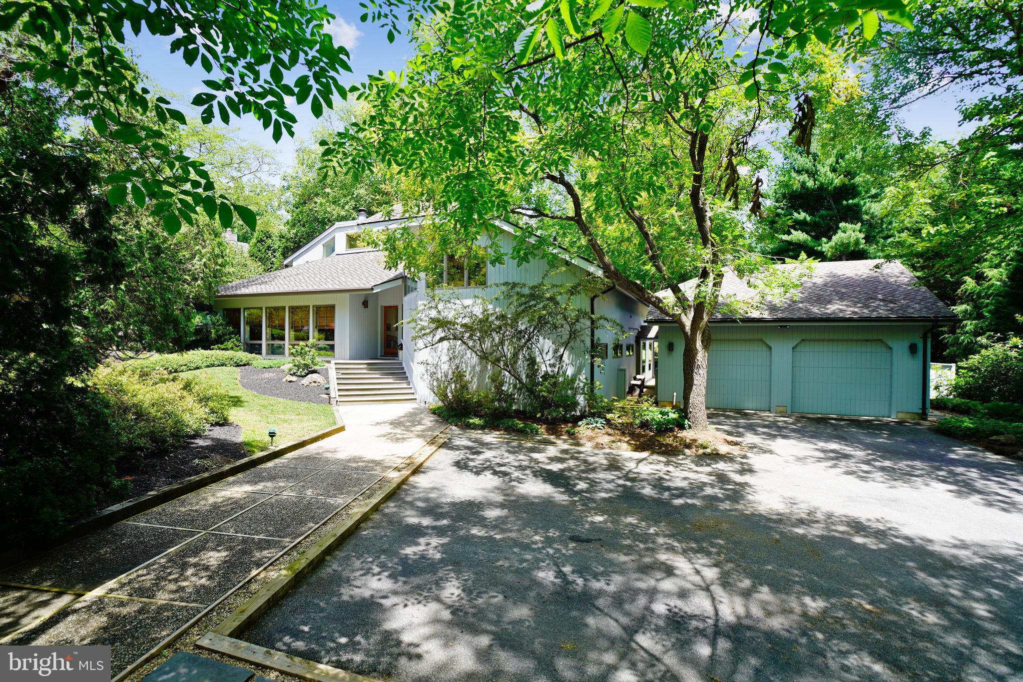 914 Rolandvue Road Baltimore, MD 21204 - Photo 5 of 45 Driveway for multiple cars & 2-car garage
