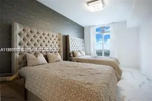 $10,000 | 17301 Biscayne Boulevard, Unit 2310, North Miami Beach, FL 33160