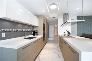 $10,000 | 17301 Biscayne Boulevard, Unit 2310, North Miami Beach, FL 33160