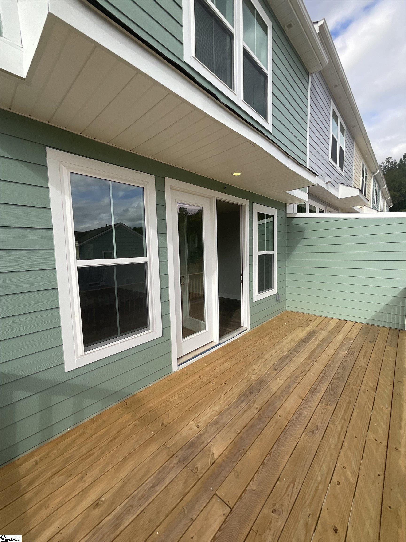 402 Encampment Boulevard Simpsonville, SC 29681 - Photo 8 of 35