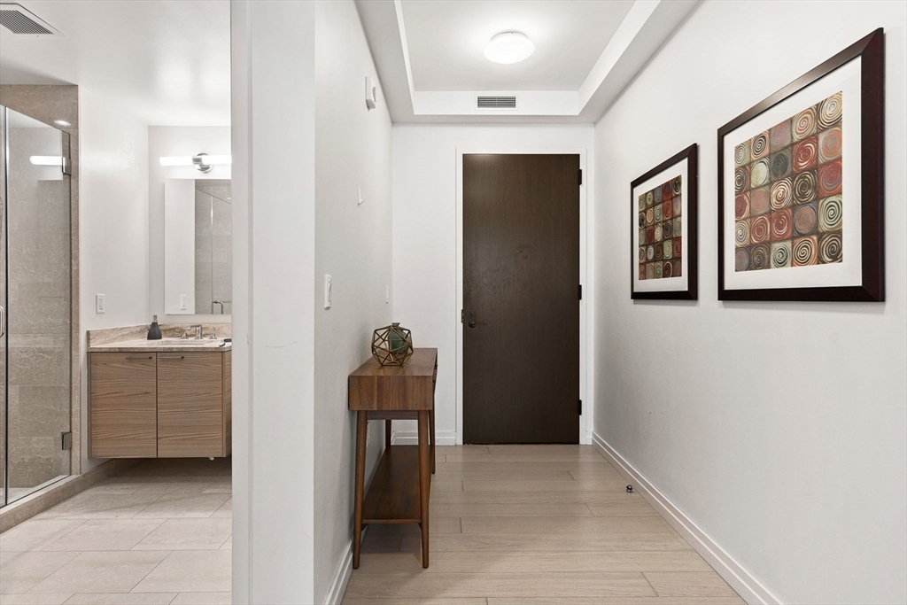 1 Franklin Street, Unit 1208 Boston, MA 02110 - Photo 16 of 24