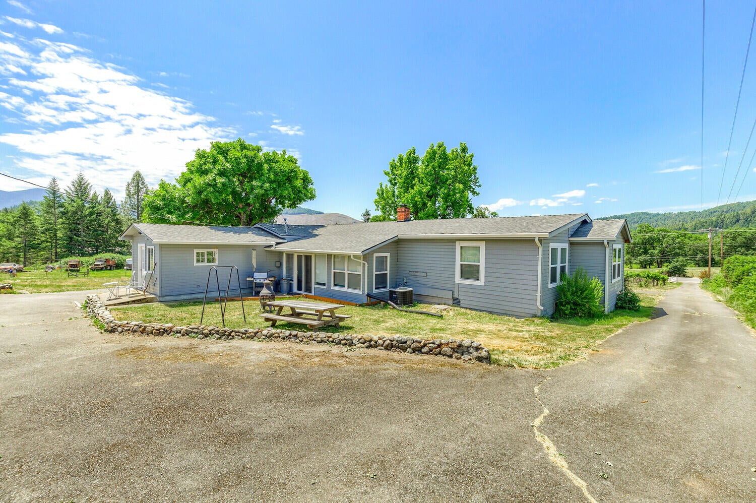 3145 Helms Road Grants Pass, OR 97527 - Photo 1 of 79 3145 Helms Rd