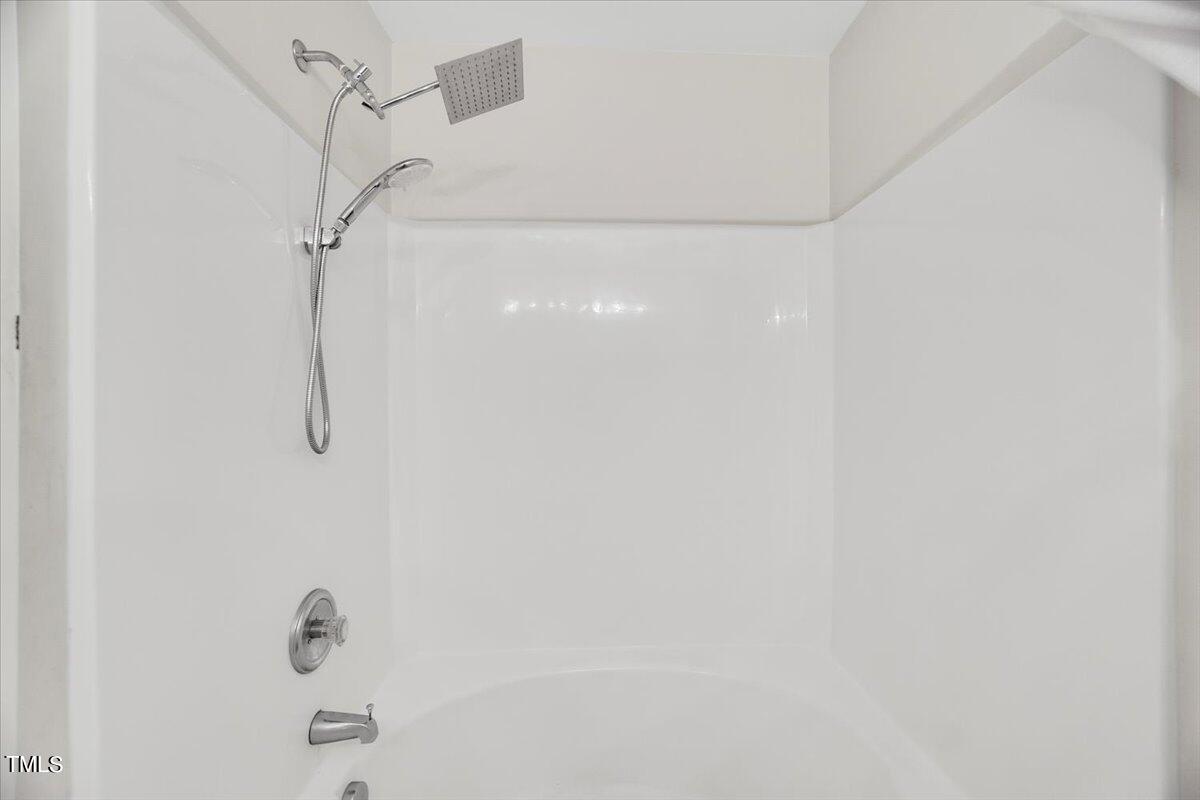 4508 Sugarbend Way Raleigh, NC 27606 - Photo 29 of 39 26-P1192875