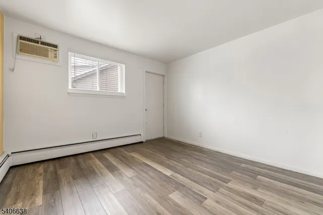 $1,750 | 301 Belleville Avenue, Unit 1, Bloomfield, NJ 07003