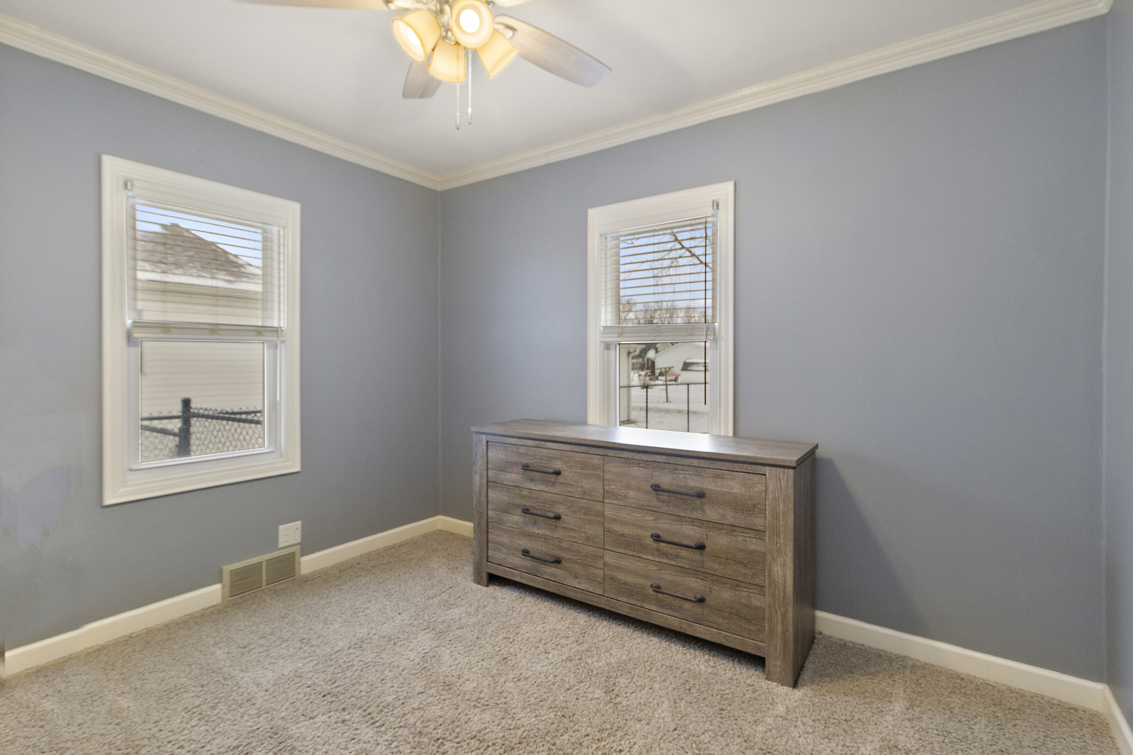 304 Madison Street Danforth, IL 60930 - Photo 11 of 22