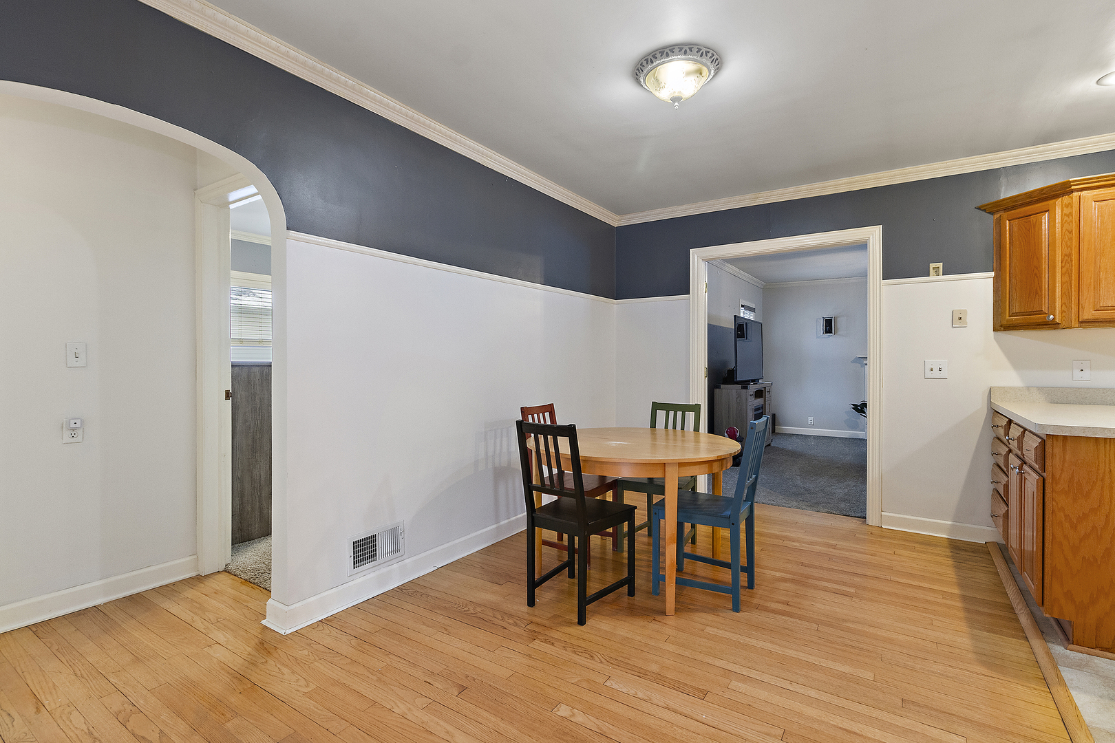 304 Madison Street Danforth, IL 60930 - Photo 4 of 22