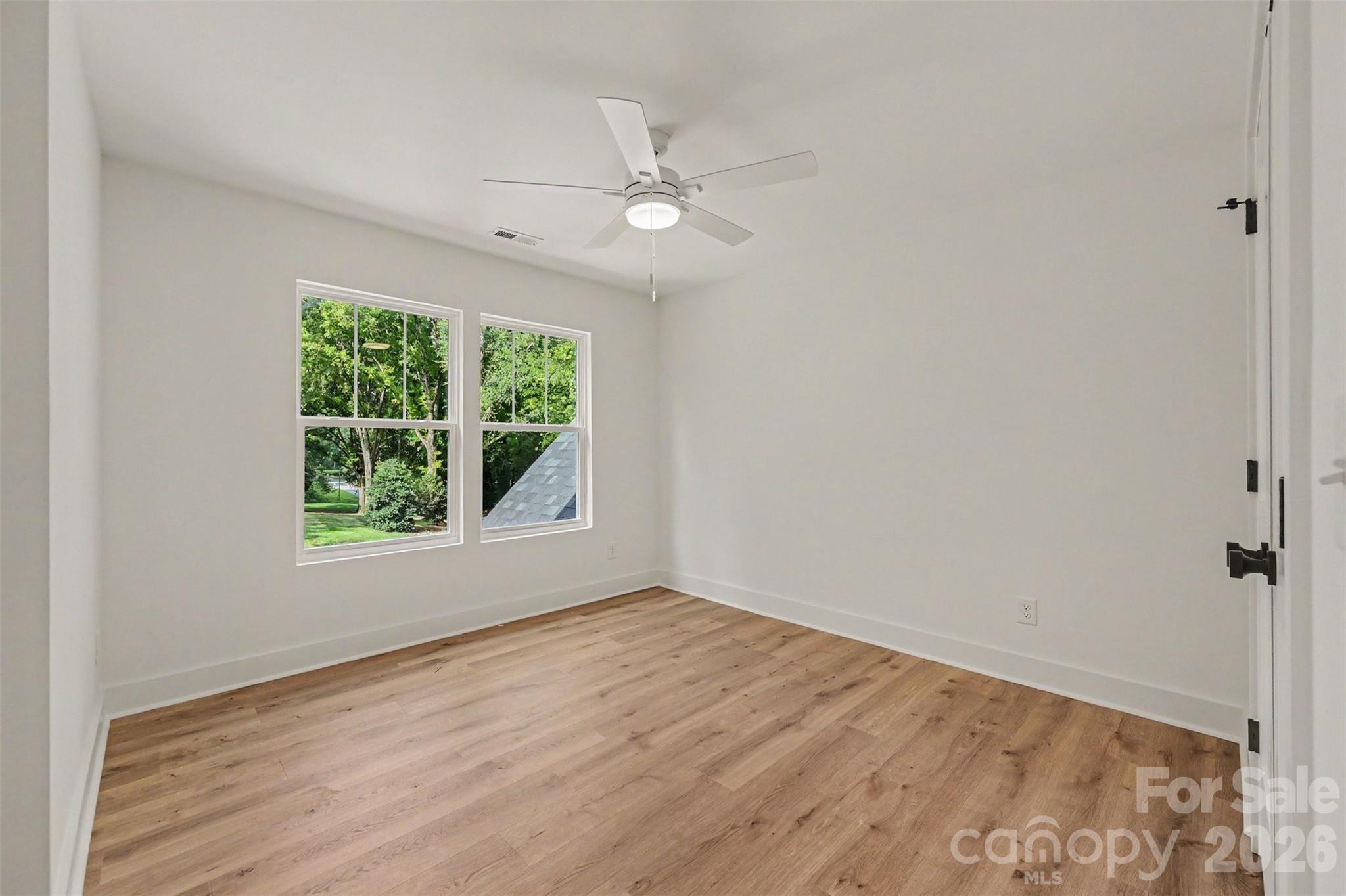 401 7th St Place Northeast Conover, NC 28613 - Photo 22 of 39