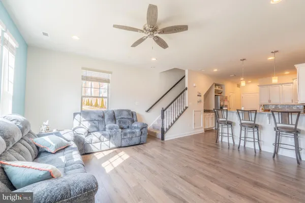 $399,999 | 7070 Executive Way, Frederick, MD 21703