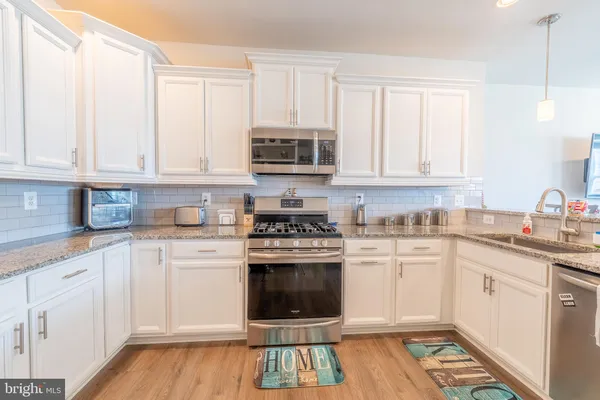 $399,999 | 7070 Executive Way, Frederick, MD 21703