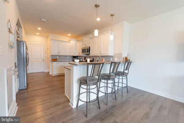 $399,999 | 7070 Executive Way, Frederick, MD 21703