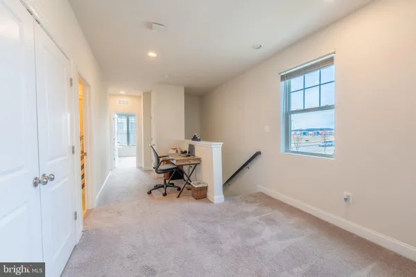 $399,999 | 7070 Executive Way, Frederick, MD 21703