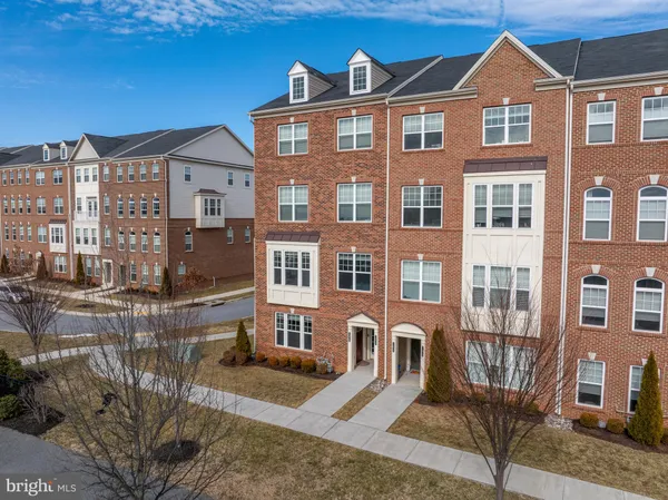 $399,999 | 7070 Executive Way, Frederick, MD 21703