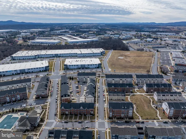 $399,999 | 7070 Executive Way, Frederick, MD 21703