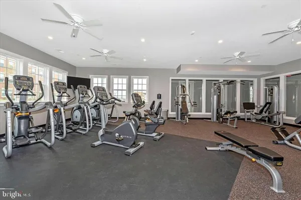 $399,999 | 7070 Executive Way, Frederick, MD 21703