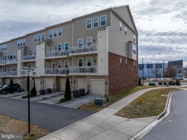 $399,999 | 7070 Executive Way, Frederick, MD 21703