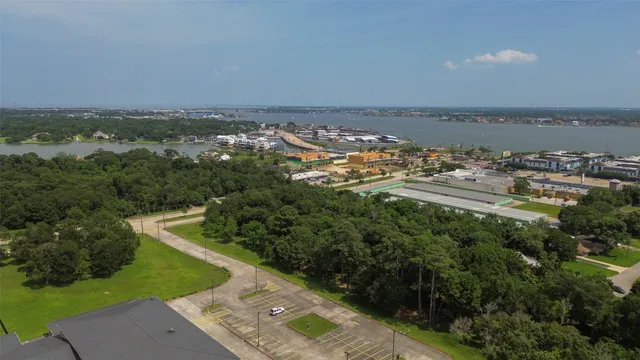 $1,360,000 | 0 Kirby Road, Seabrook, TX 77586