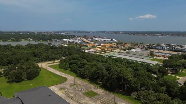 $1,360,000 | 0 Kirby Road, Seabrook, TX 77586