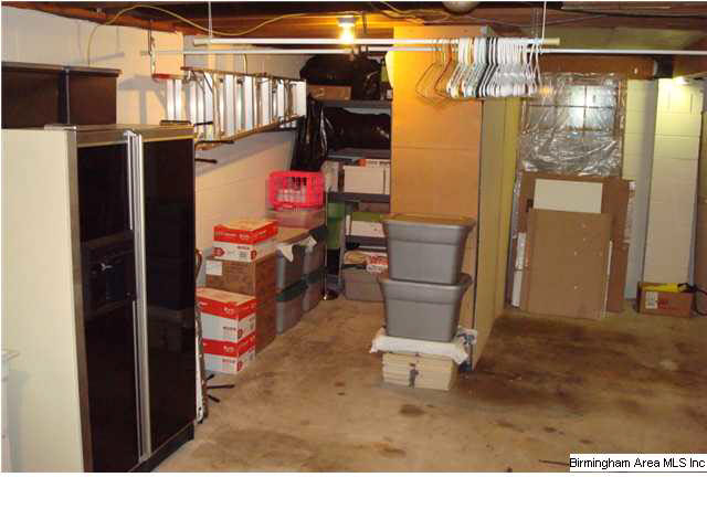 1608 Saulter Road Birmingham, AL 35209 - Photo 26 of 29