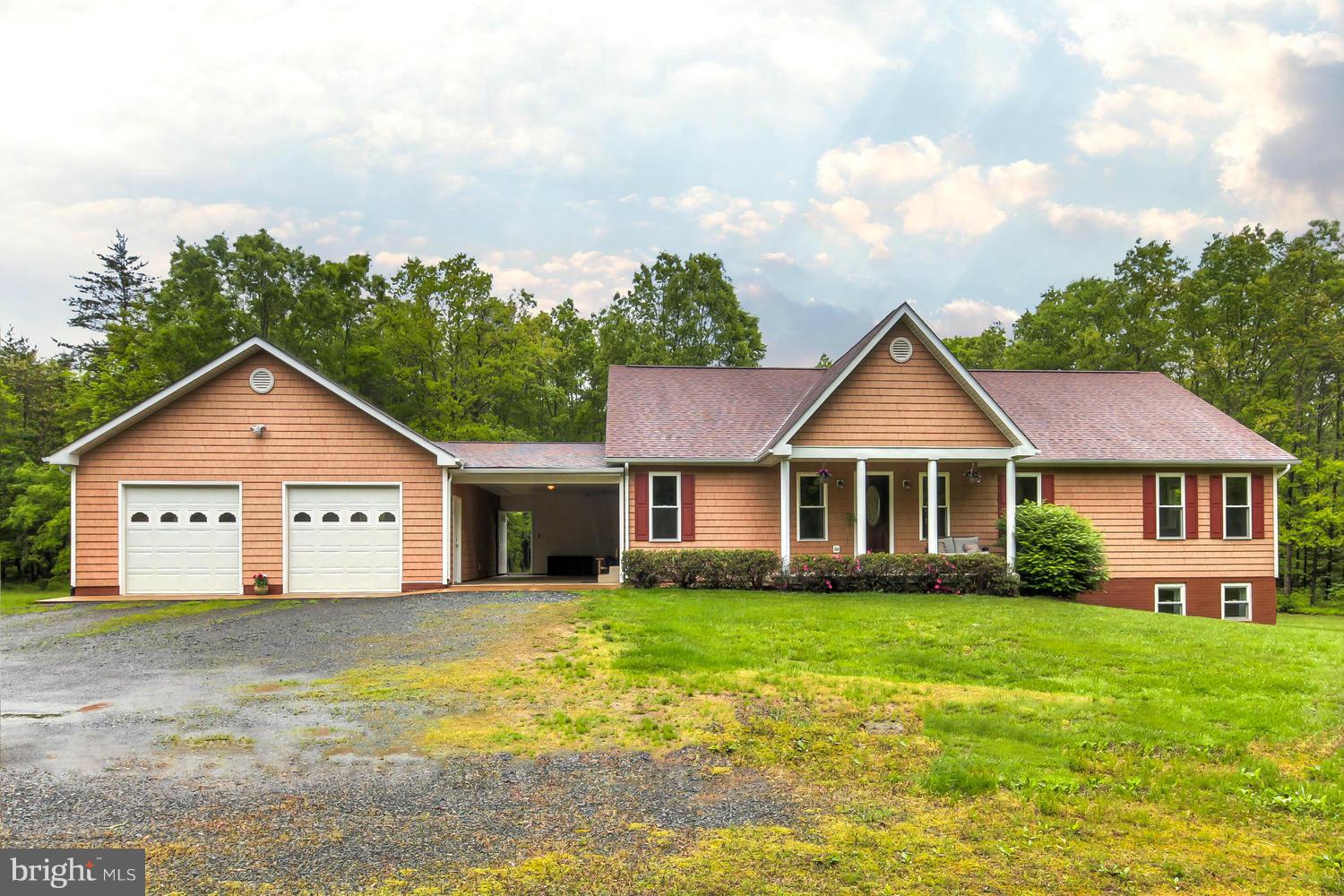 4274 Ritchie Road Midland, VA 22728 - Photo 1 of 28 Exterior (General)
