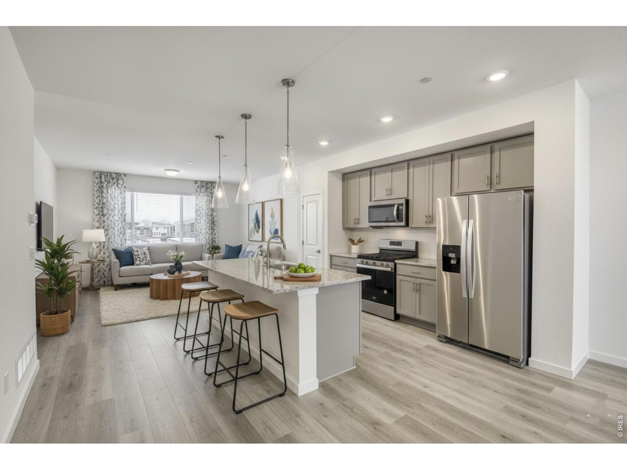 2373 East Suniga Road Fort Collins, CO 80524 - Photo 6 of 27 Functional with modern finishes