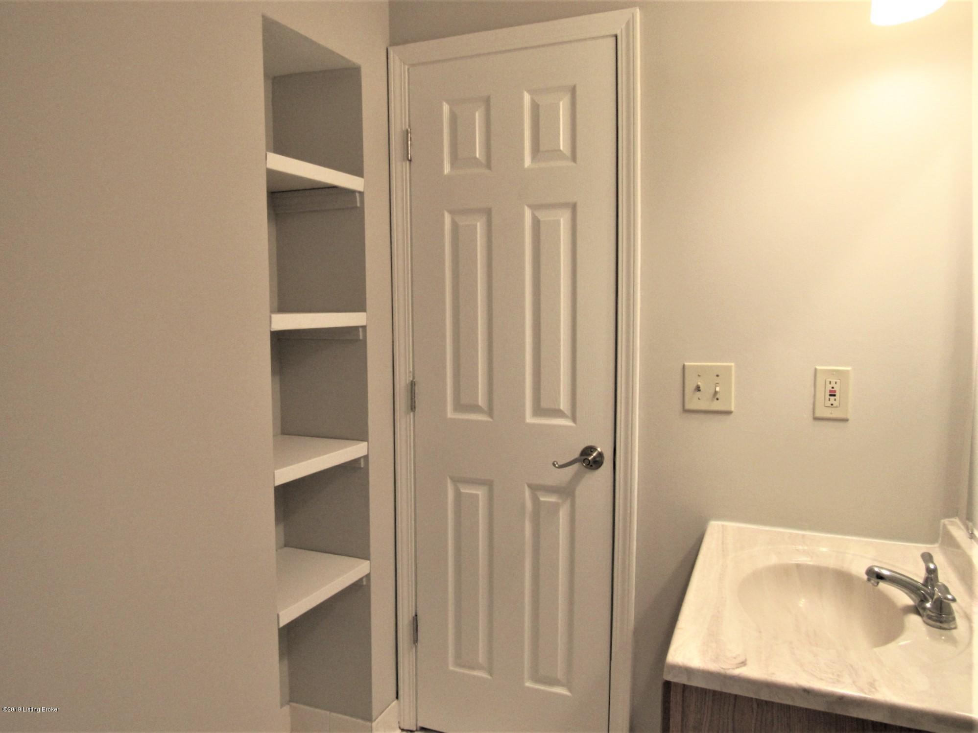 1234 Lexington Road, Unit 102B Louisville, KY 40206 - Photo 11 of 29 CIG_IMG014