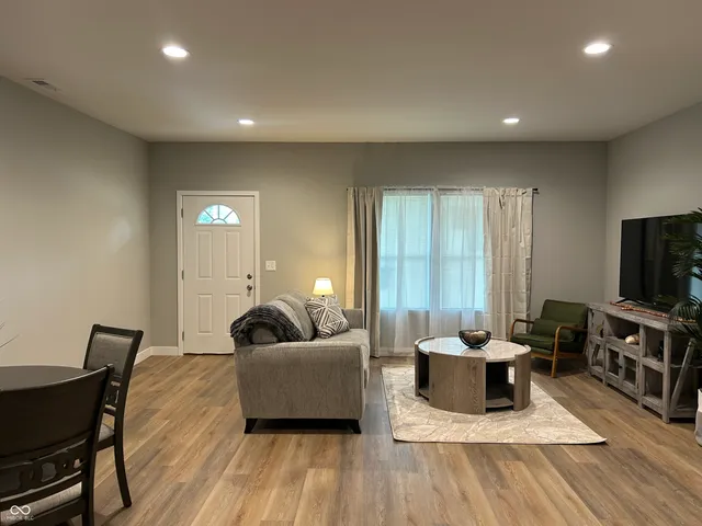 $1,800 | 2805 North Talbott Street, Unit B, Indianapolis, IN 46205